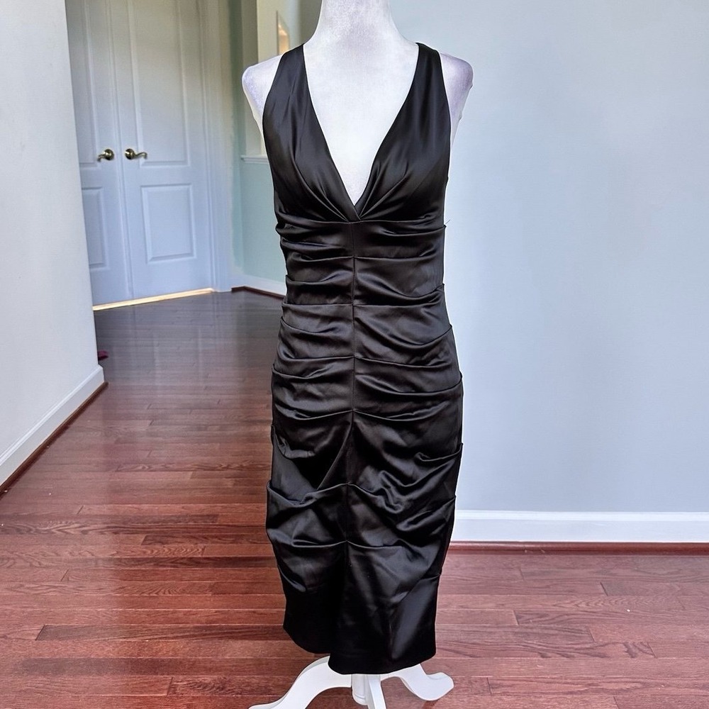 Nicole Miller Black Satin Ruched Bodycon Sexy Date Night Out Plunge Dress Size 8